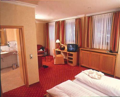 Hotel Restaurant Ochsenwirtshof Bad Rippoldsau-Schapbach Номер фото